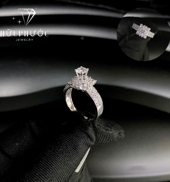 Nhẫn Nữ Vàng Trắng VT416 VT77