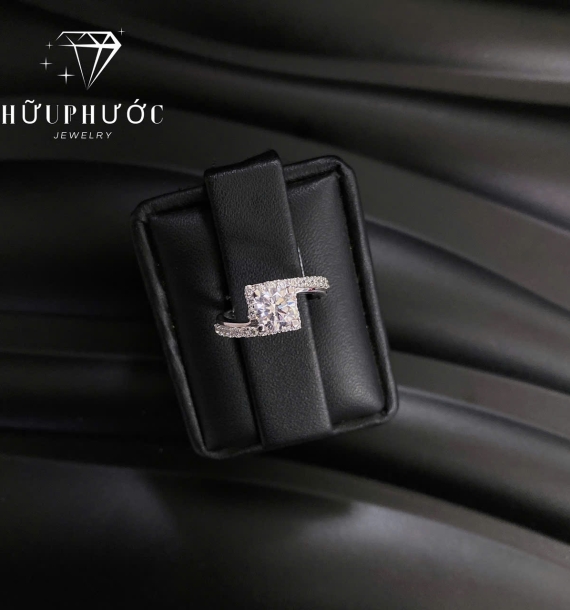 Nhẫn Nữ Vàng Trắng VT416 VT18