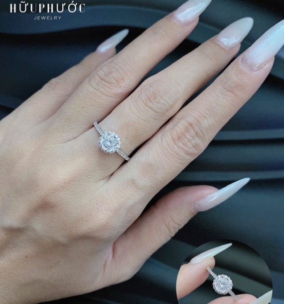 Nhẫn nữ VT hoa hồng 43
